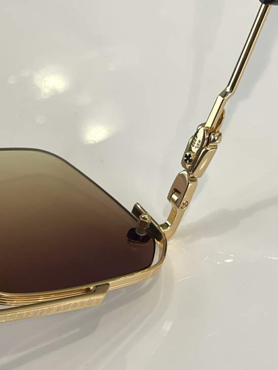 Picture of Chrome Hearts Sunglasses _SKUfw76162082fw